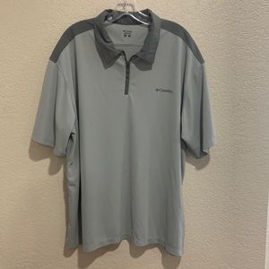 Columbia men’s quarter zip polo style shirt